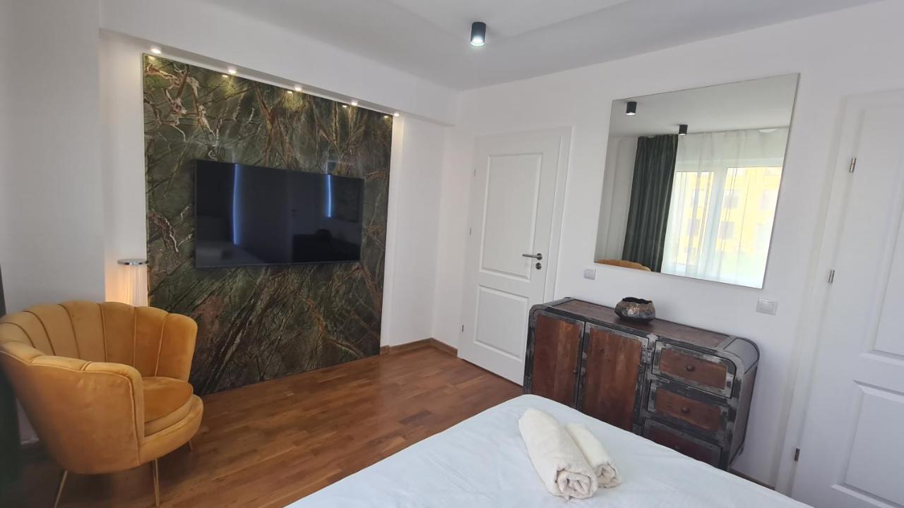 קלוז'-נאפוקה Main Square 5 Star Luxury Apartment With View מראה חיצוני תמונה